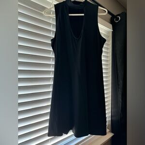 Women’s Express black dress size large. Only worn 1-2 times